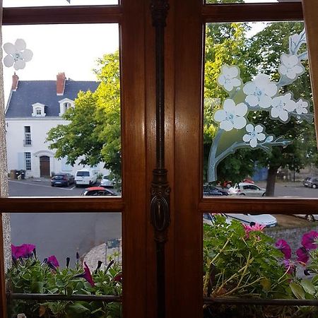 Le Petit Logis De Tinténiac Angers Buitenkant foto