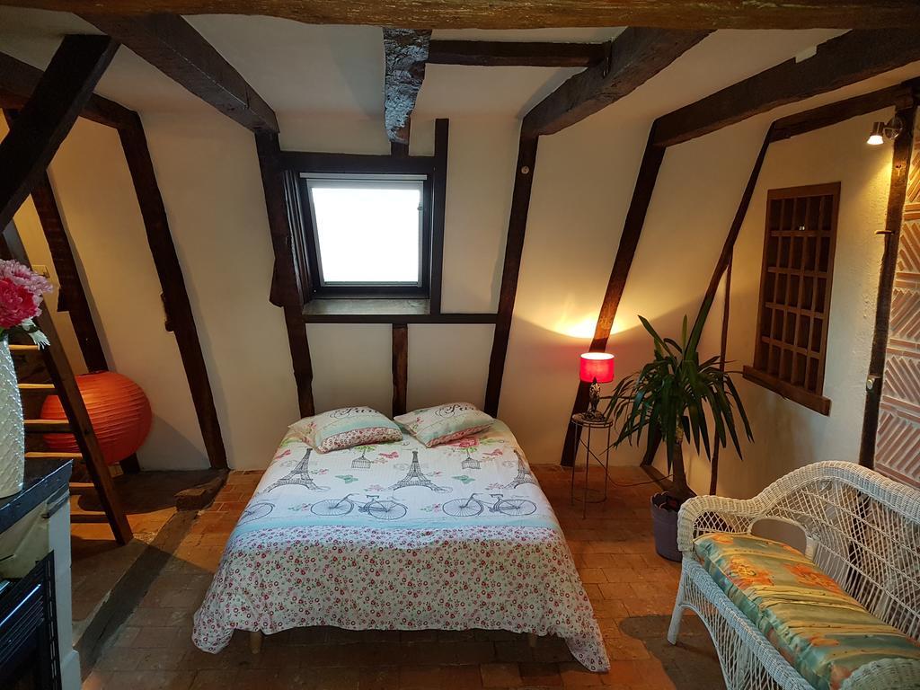 Le Petit Logis De Tinténiac Angers Buitenkant foto